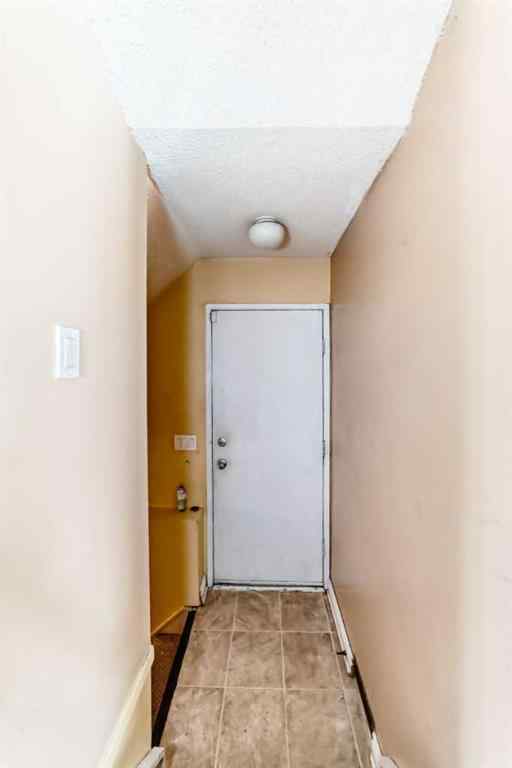MLS® A2243128 - 4821 60 Street NE in Temple Calgary, Residential