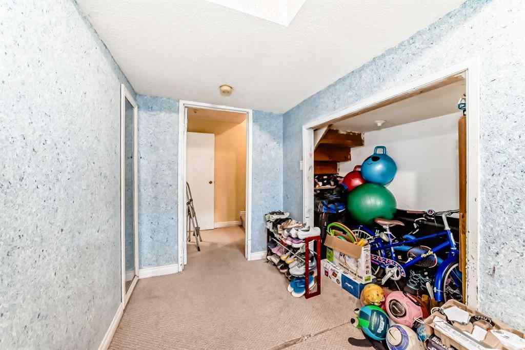 MLS® A2243128 - 4821 60 Street NE in Temple Calgary, Residential