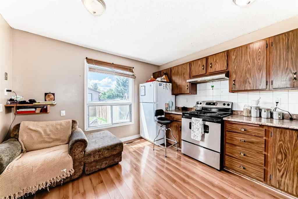 MLS® A2243128 - 4821 60 Street NE in Temple Calgary, Residential