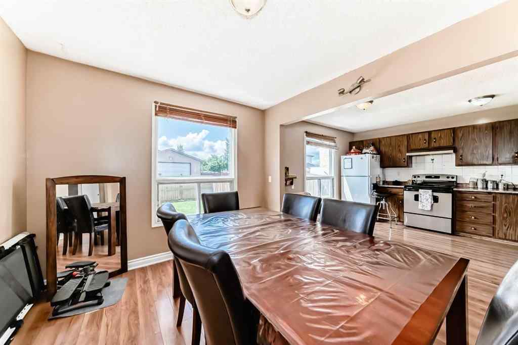 MLS® A2243128 - 4821 60 Street NE in Temple Calgary, Residential