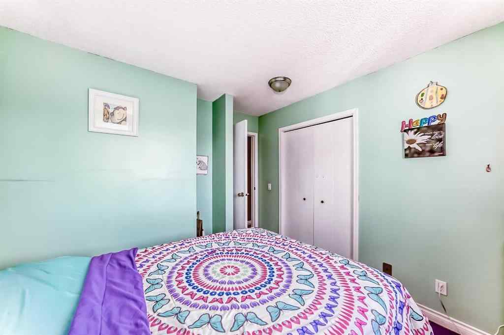 MLS® A2243128 - 4821 60 Street NE in Temple Calgary, Residential