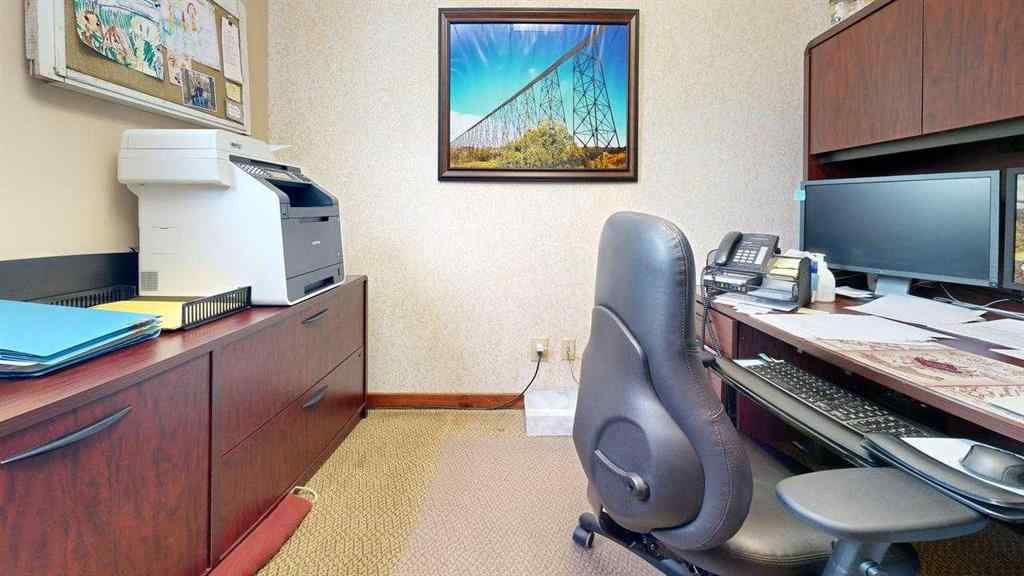 MLS® A2243130 - 309 6 Street S in Downtown Lethbridge, Commercial
