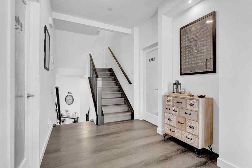 MLS® A2243131 - 264 Lucas Way NW in Livingston Calgary, Residential