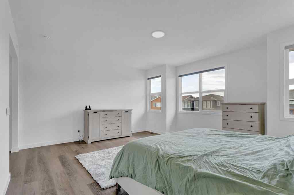 MLS® A2243131 - 264 Lucas Way NW in Livingston Calgary, Residential
