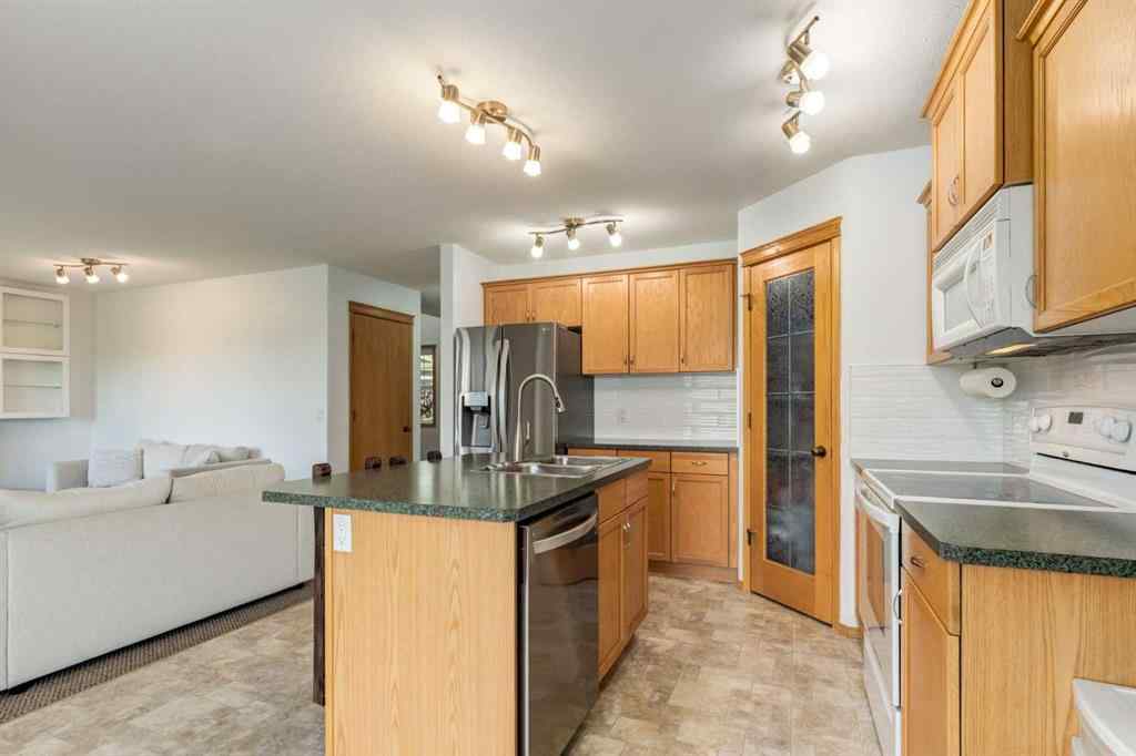 MLS® A2243135 - 170 Sagewood Landing SW in Sagewood Airdrie, Residential