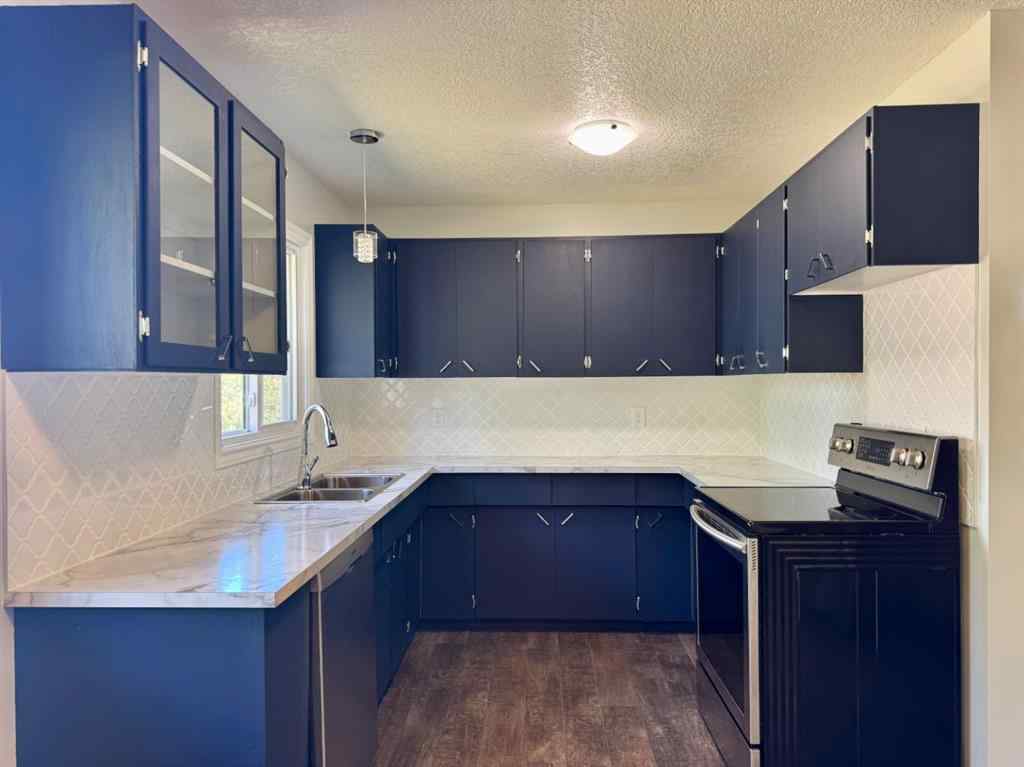 MLS® A2243139 - 9913 98 Avenue  in NONE La Glace, Residential