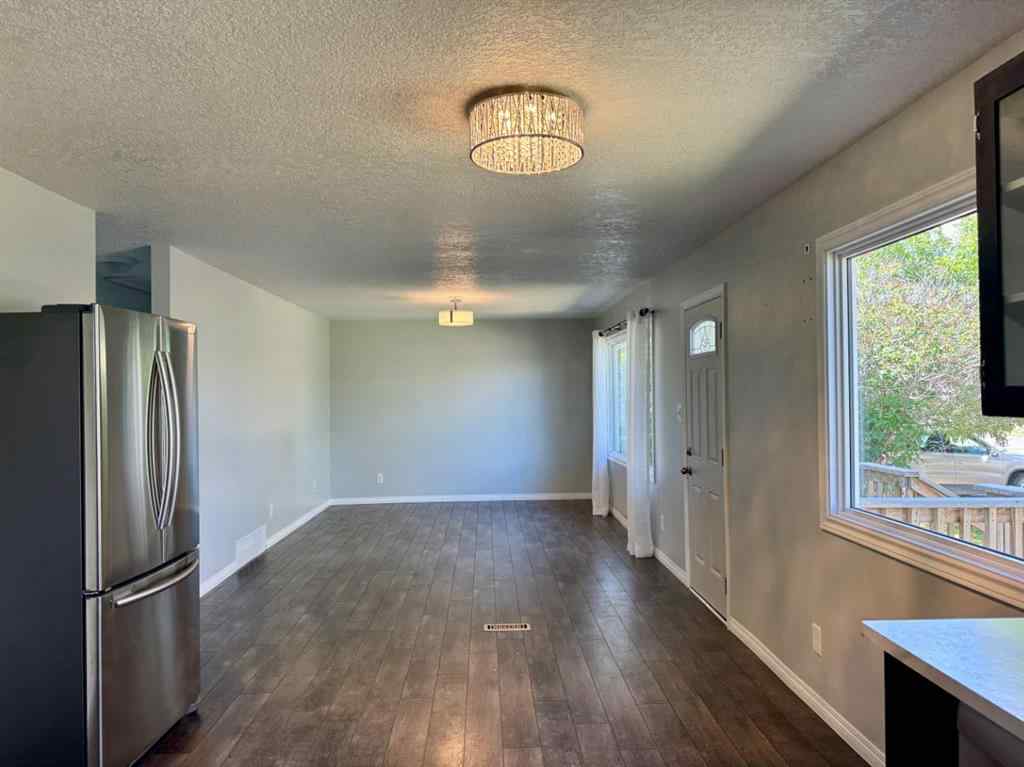 MLS® A2243139 - 9913 98 Avenue  in NONE La Glace, Residential