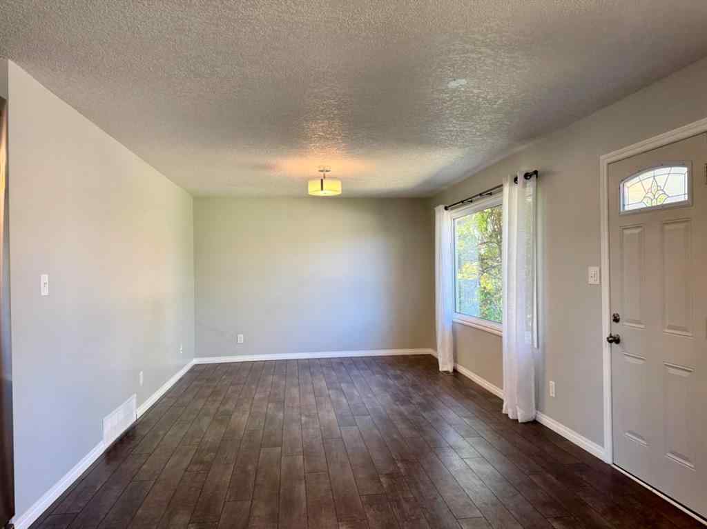 MLS® A2243139 - 9913 98 Avenue  in NONE La Glace, Residential
