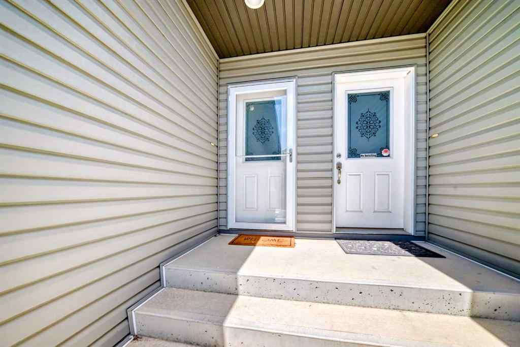 MLS® A2243143 - Unit #116 100 Coopers Common SW in Coopers Crossing Airdrie, Residential