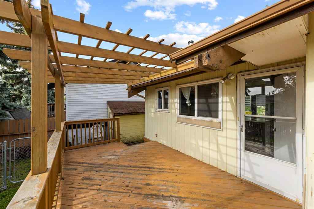 MLS® A2243148 - 132 Whitehill Place NE in Whitehorn Calgary, Residential