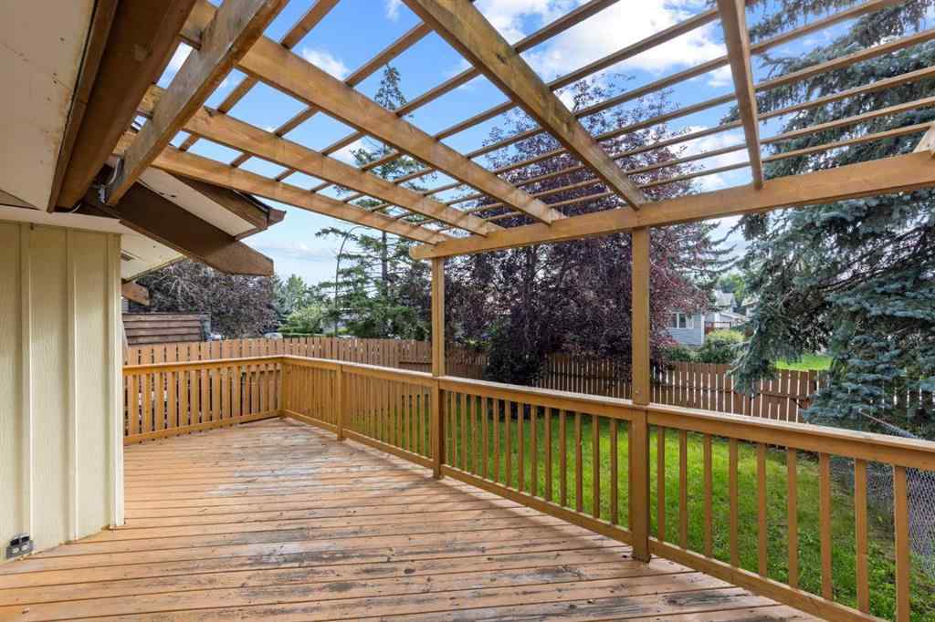 MLS® A2243148 - 132 Whitehill Place NE in Whitehorn Calgary, Residential