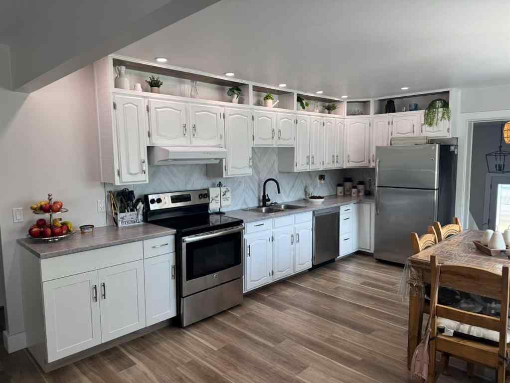 MLS® A2243155 - 220038 Township Road 844   in NONE Rural Northern Lights, County of, Residential