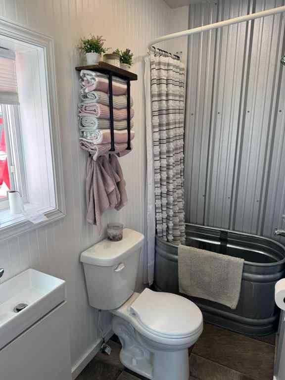 MLS® A2243155 - 220038 Township Road 844   in NONE Rural Northern Lights, County of, Residential