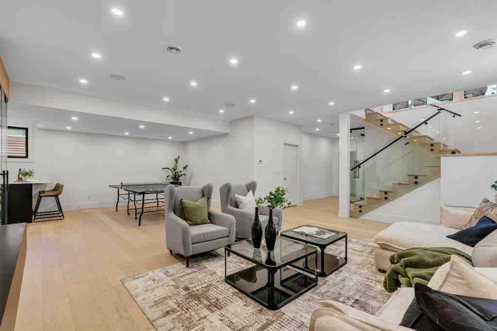 MLS® A2243157 - 2416 4 Avenue NW in West Hillhurst Calgary, Residential