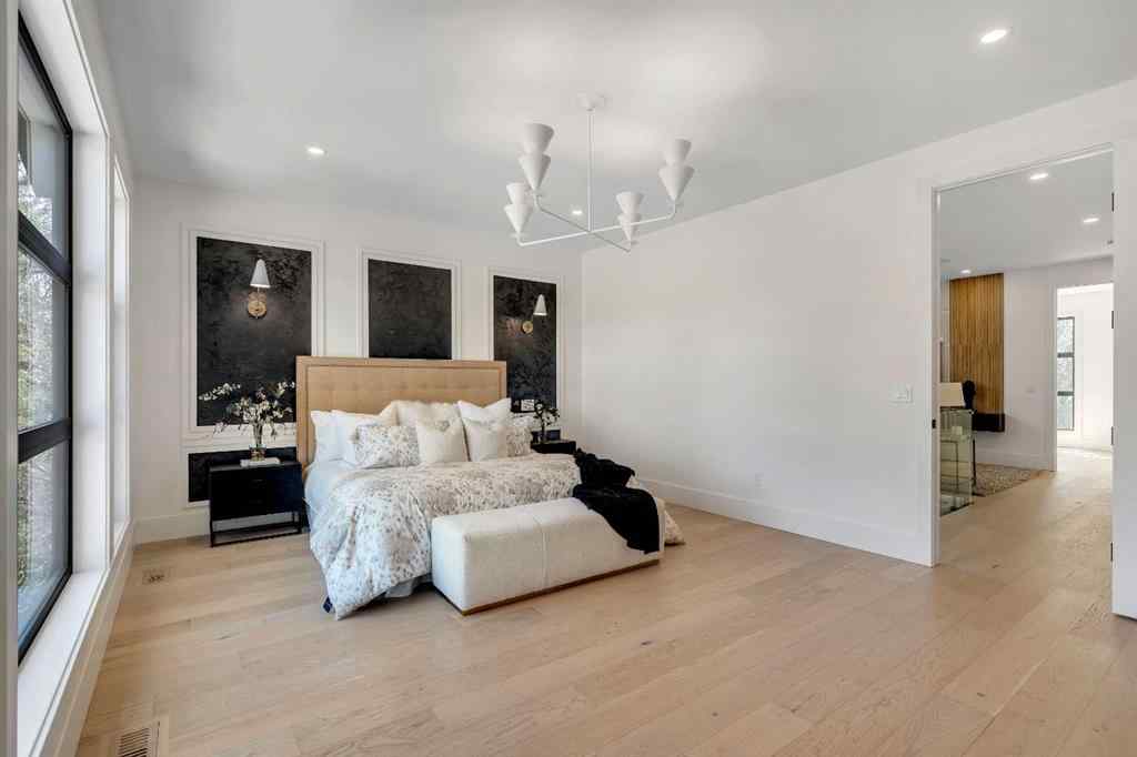 MLS® A2243157 - 2416 4 Avenue NW in West Hillhurst Calgary, Residential