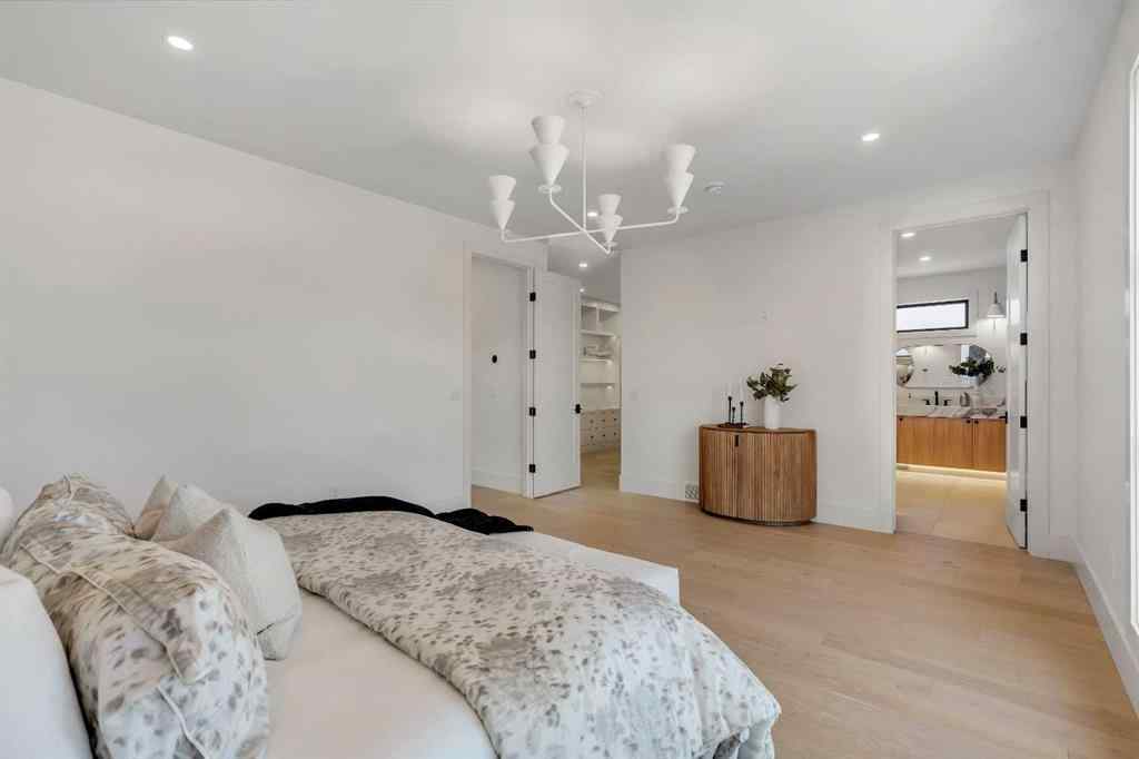 MLS® A2243157 - 2416 4 Avenue NW in West Hillhurst Calgary, Residential