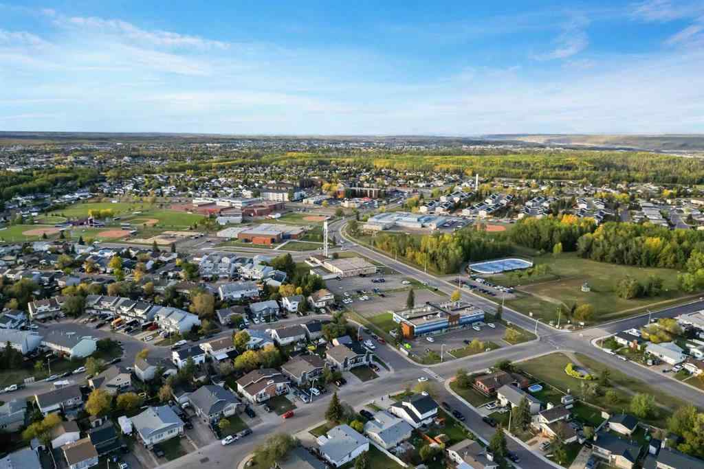 MLS® A2243172 - 128 Ermine Crescent  in Thickwood Fort McMurray, Residential