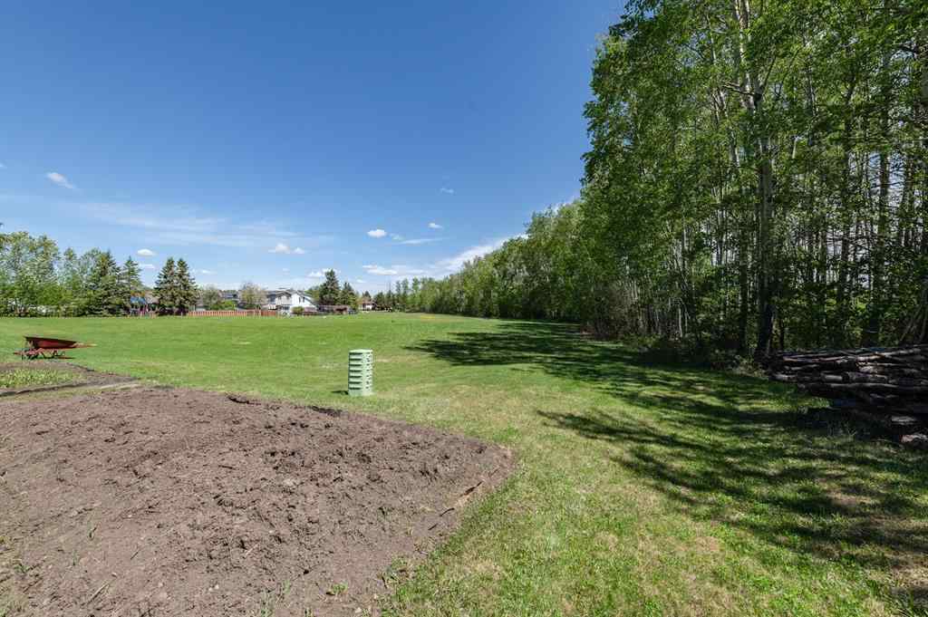MLS® A2243172 - 128 Ermine Crescent  in Thickwood Fort McMurray, Residential