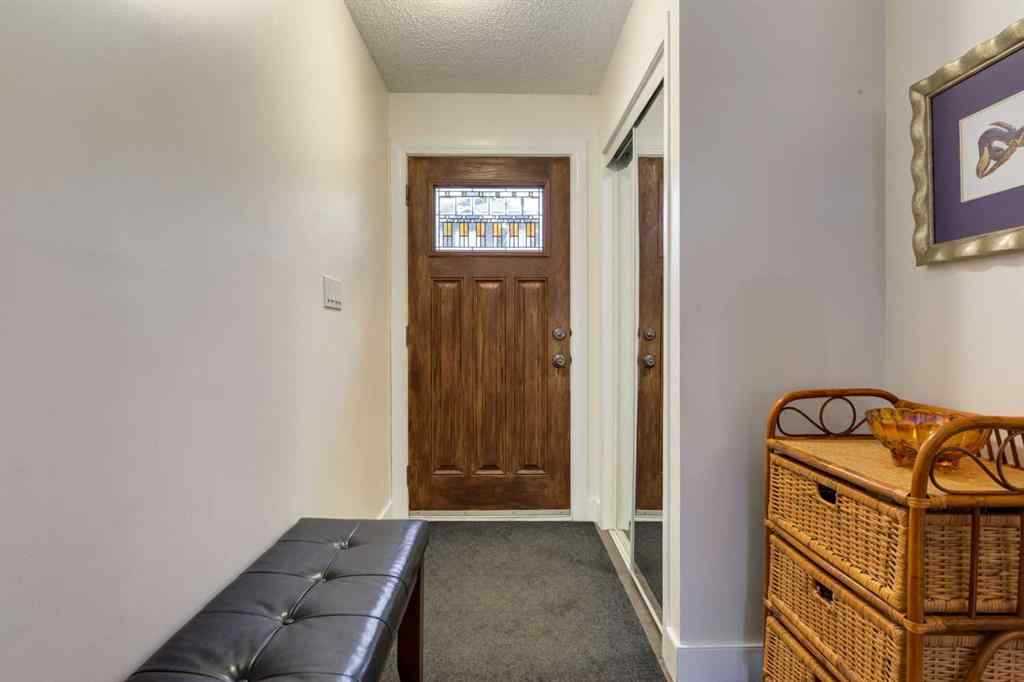 MLS® A2243176 - 5016 Norris Road NW in North Haven Calgary, Residential
