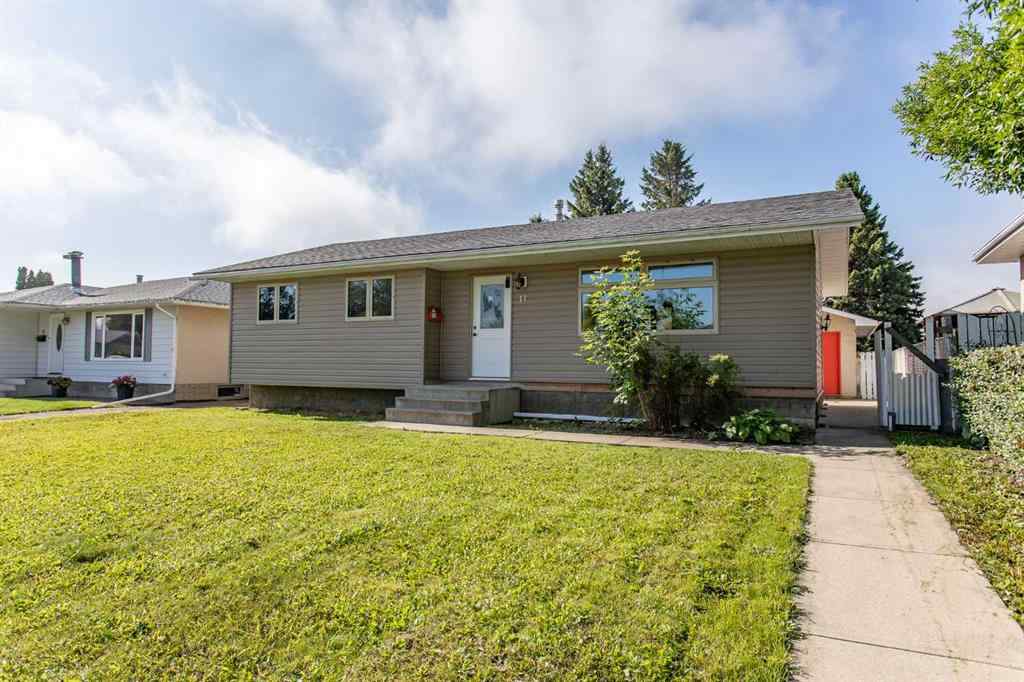 MLS® A2243178 - 11 Osborne Street  in Oriole Park Red Deer, Residential