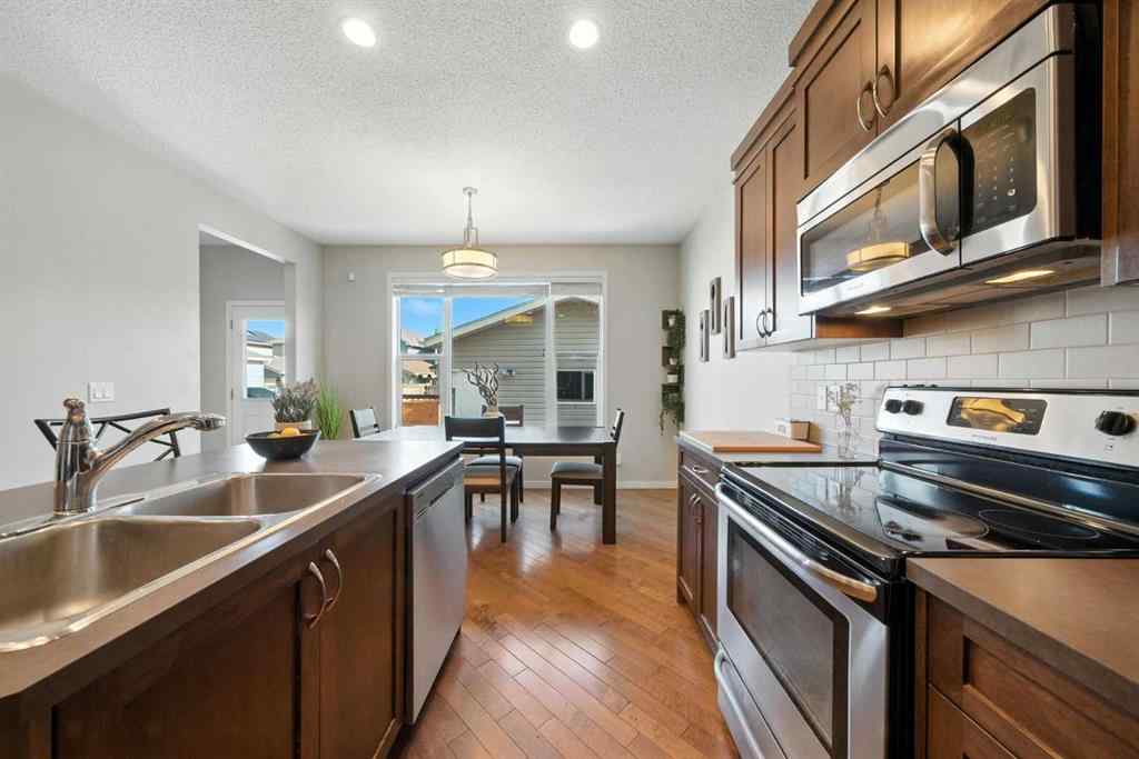 MLS® A2243180 - 420 Cranberry Circle SE in Cranston Calgary, Residential