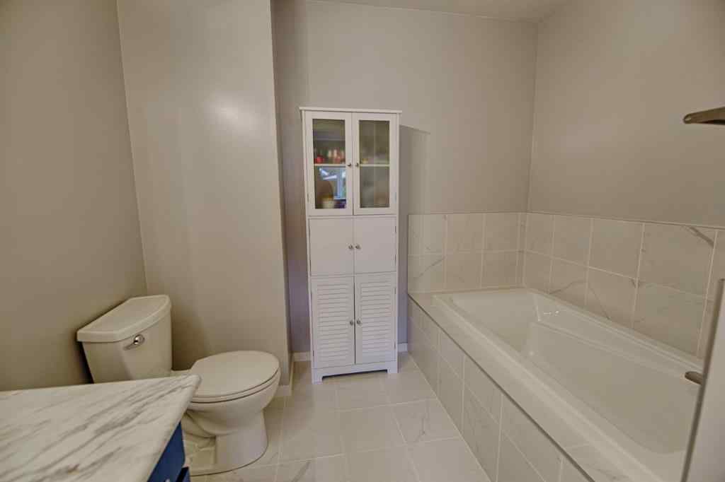 MLS® A2243181 - 1618 22A Street  in NONE Coaldale, Residential