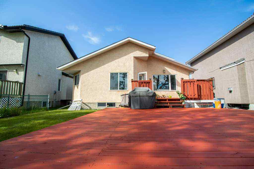 MLS® A2243185 - 138 Hampstead Circle NW in Hamptons Calgary, Residential