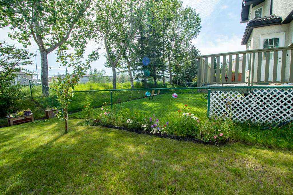 MLS® A2243185 - 138 Hampstead Circle NW in Hamptons Calgary, Residential
