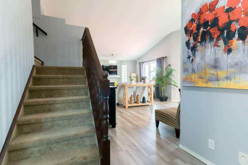 MLS® A2243185 - 138 Hampstead Circle NW in Hamptons Calgary, Residential