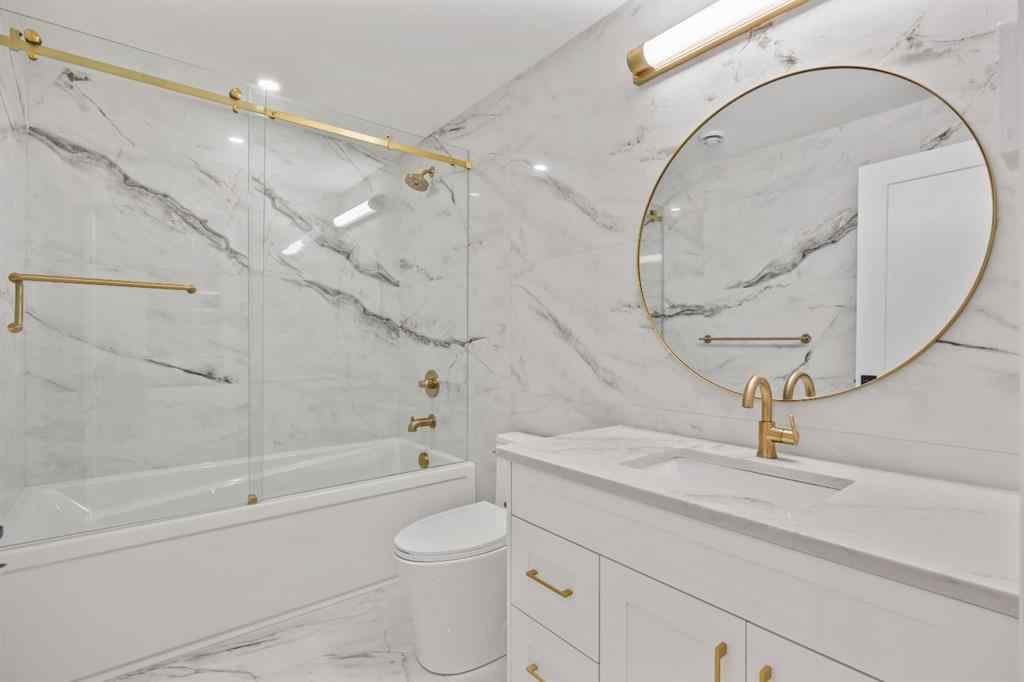 MLS® A2243190 - 12 Vardana Place NW in Varsity Calgary, Residential