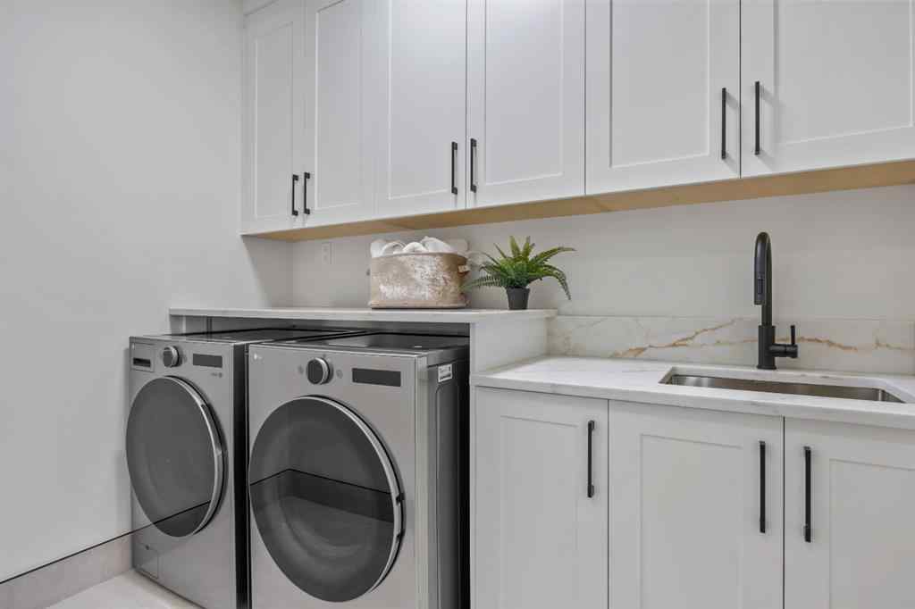 MLS® A2243190 - 12 Vardana Place NW in Varsity Calgary, Residential