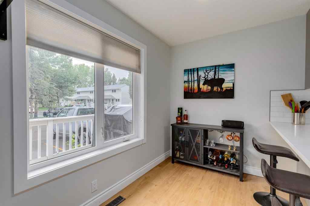MLS® A2243203 - 122 Killarney Glen Court SW in Killarney/Glengarry Calgary, Residential