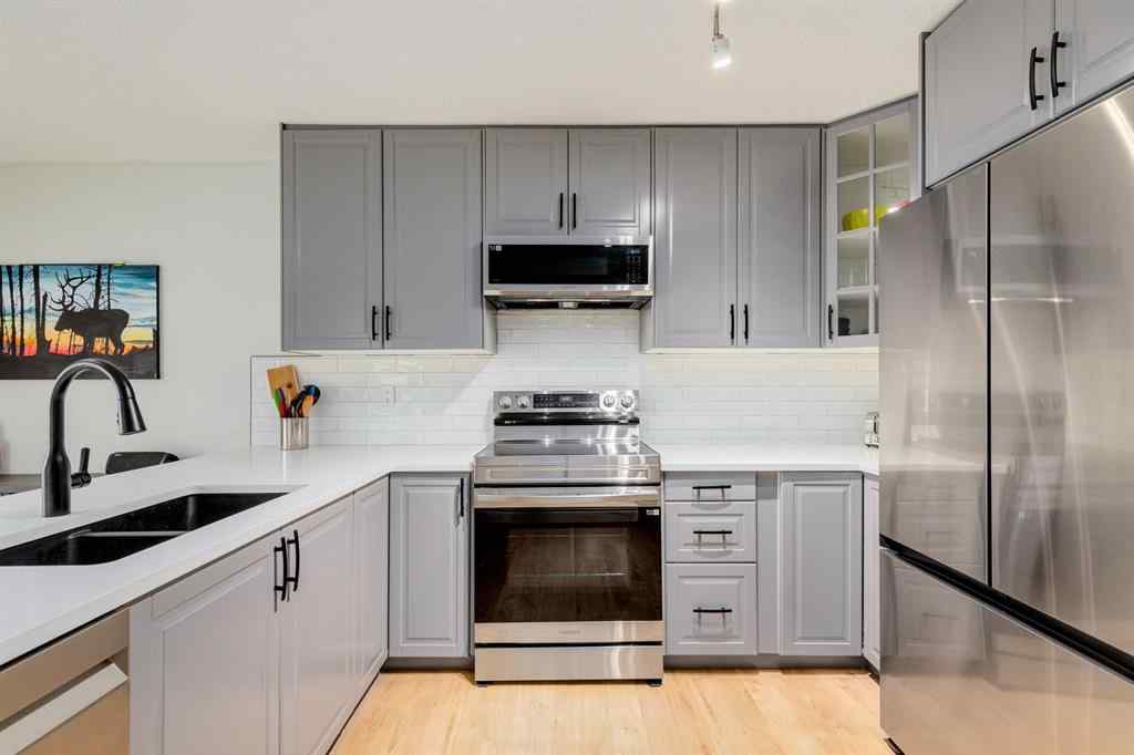 MLS® A2243203 - 122 Killarney Glen Court SW in Killarney/Glengarry Calgary, Residential