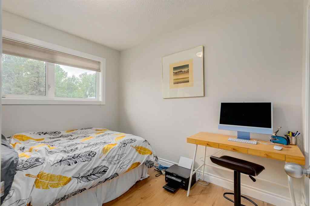 MLS® A2243203 - 122 Killarney Glen Court SW in Killarney/Glengarry Calgary, Residential