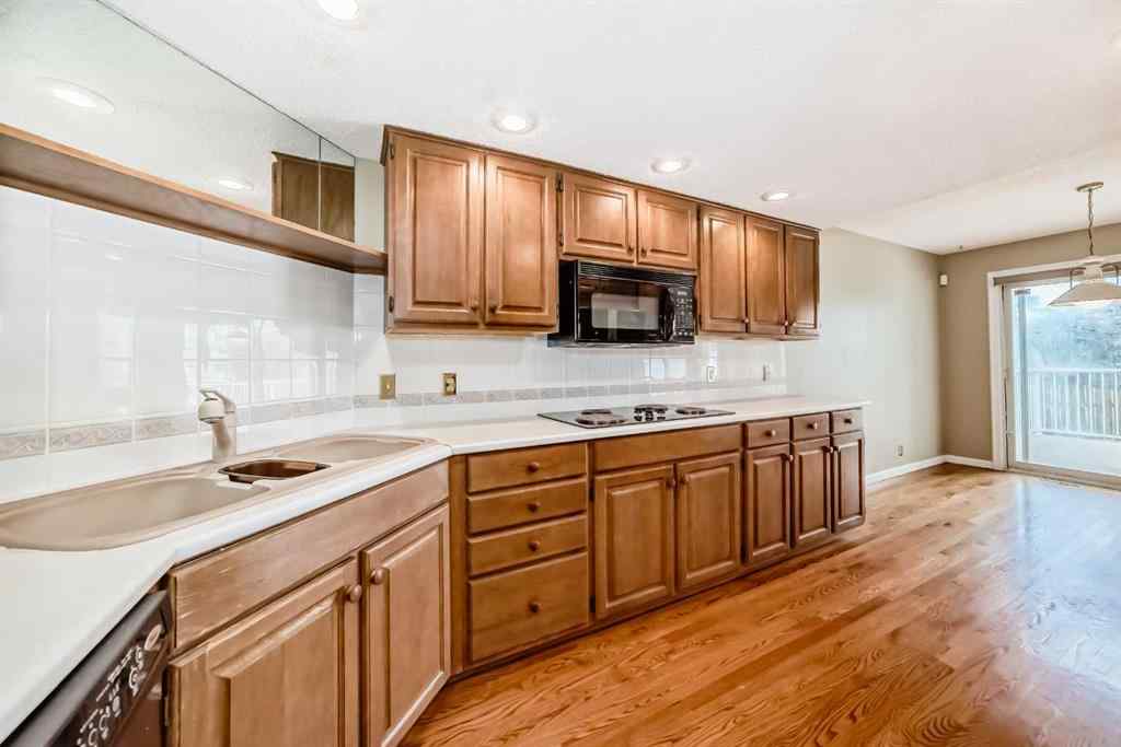 MLS® A2243212 - Unit #23 275 Woodridge Drive SW in Woodlands Calgary, Residential