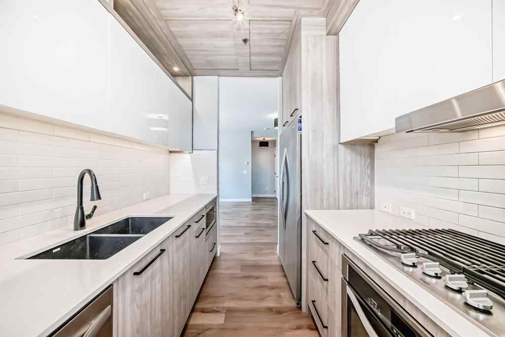 MLS® A2243214 - Unit #201 2702 17 Avenue SW in Shaganappi Calgary, Residential