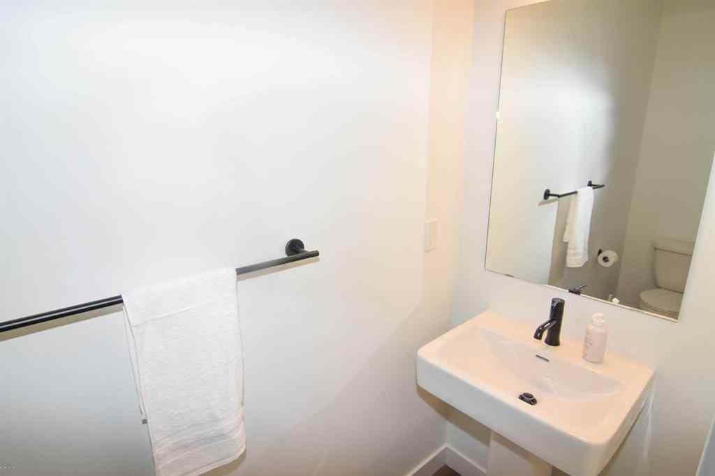 MLS® A2243215 - 435 UNION Avenue SE in Seton Calgary, Rental