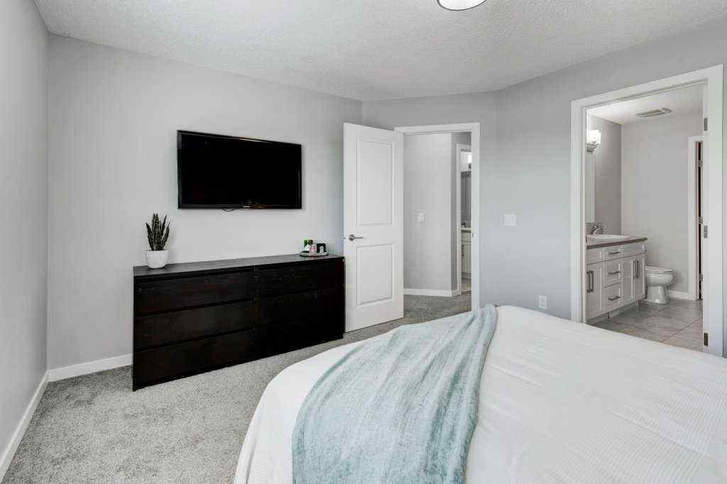 MLS® A2243219 - 127 Legacy Reach Manor SE in Legacy Calgary, Residential