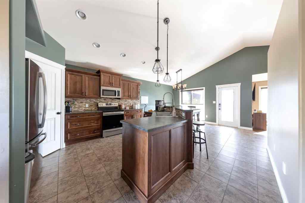 MLS® A2243223 - 1507 47A Avenue  in Wallacefield Lloydminster, Residential