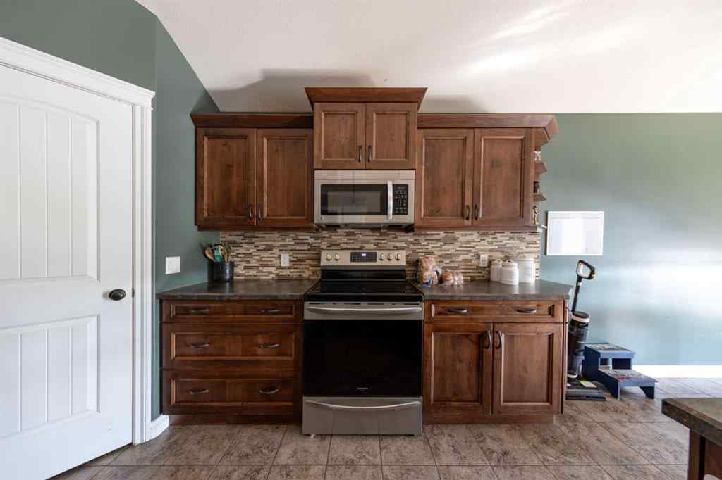 MLS® A2243223 - 1507 47A Avenue  in Wallacefield Lloydminster, Residential