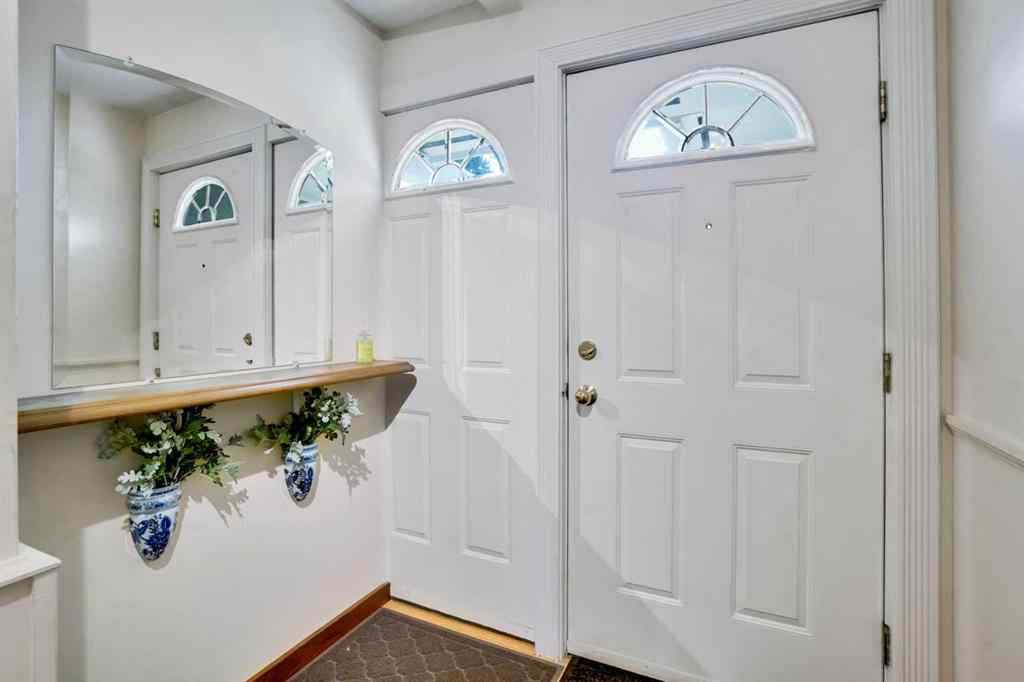 MLS® A2243235 - 1024 Lake Christina Way SE in Lake Bonavista Calgary, Residential