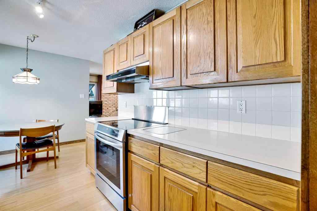 MLS® A2243235 - 1024 Lake Christina Way SE in Lake Bonavista Calgary, Residential