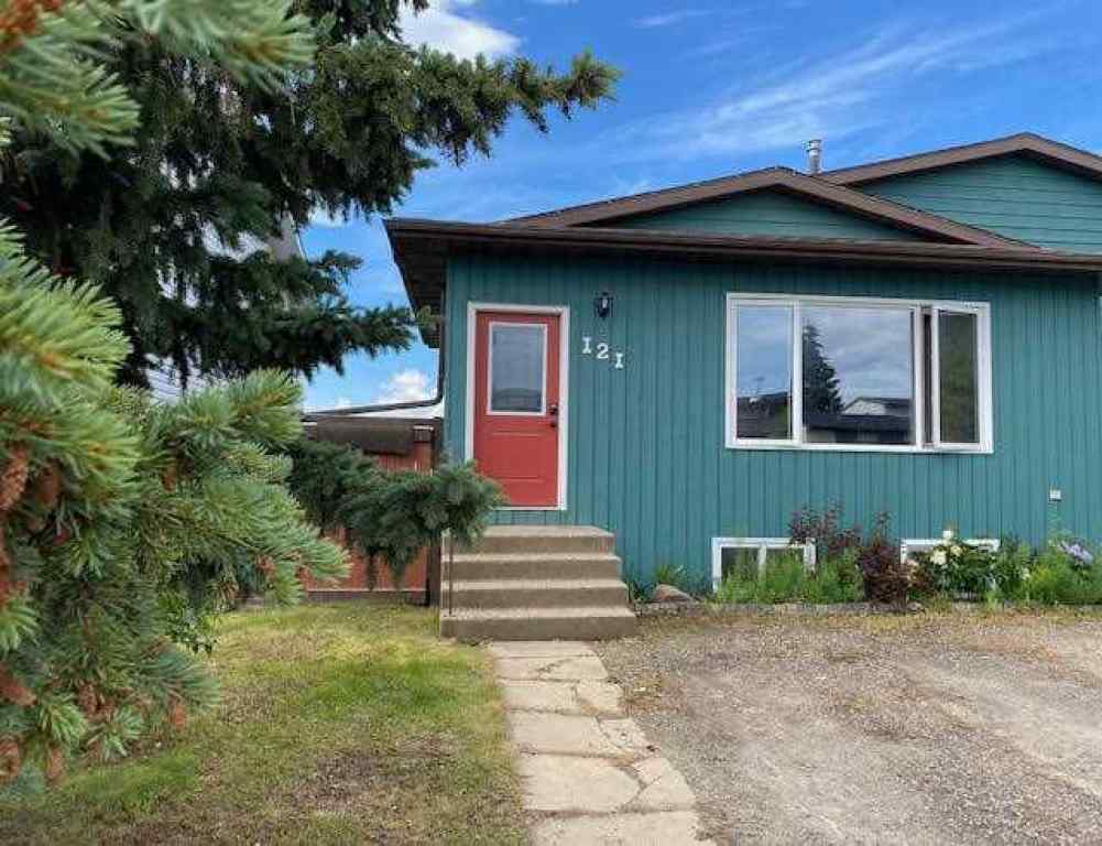 MLS® A2243243 - 121 SUTHERLAND Avenue  in Hillcrest Hinton, Residential