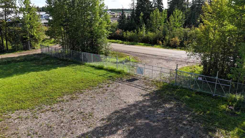 MLS® A2243248 - 710 54 Street S in Edson Edson, Commercial
