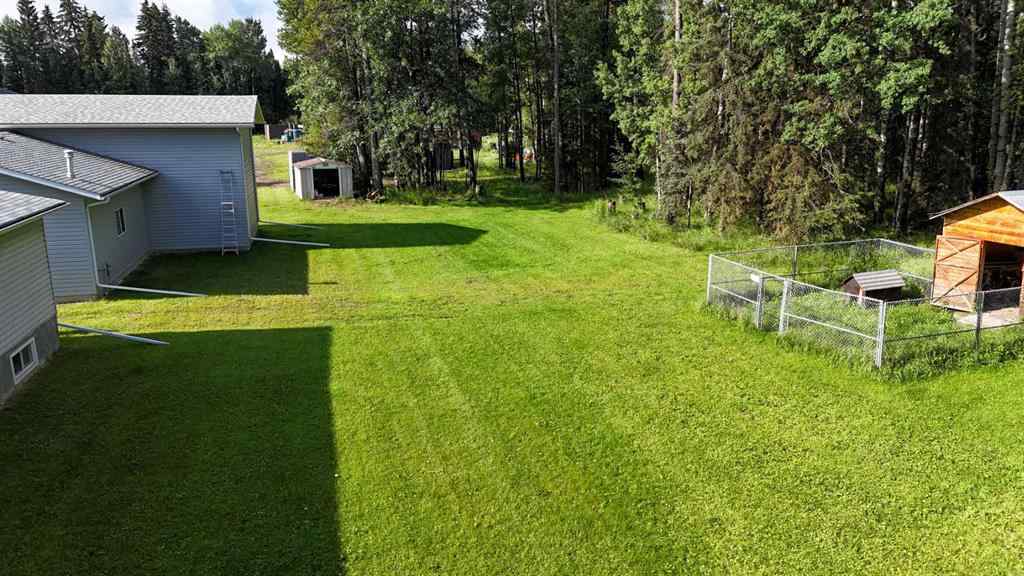 MLS® A2243248 - 710 54 Street S in Edson Edson, Commercial