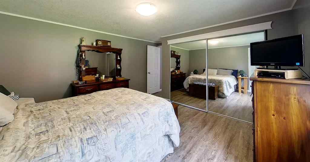 MLS® A2243248 - 710 54 Street S in Edson Edson, Commercial