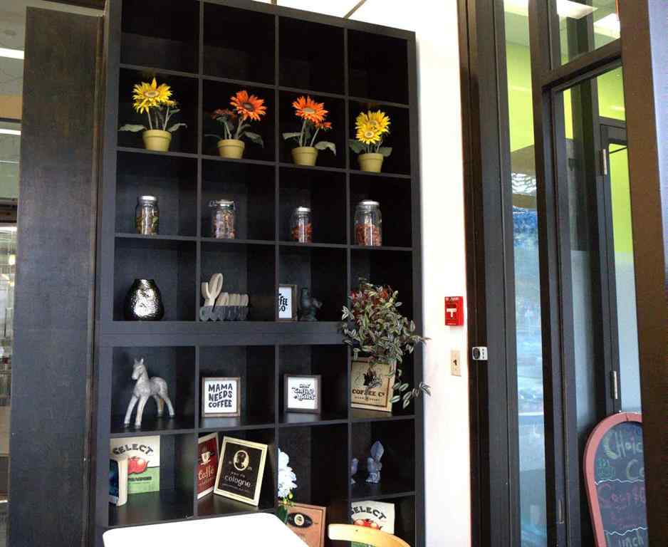 MLS® A2243249 - 123 Downtown Lane   in Downtown Commercial Core Calgary, Commercial