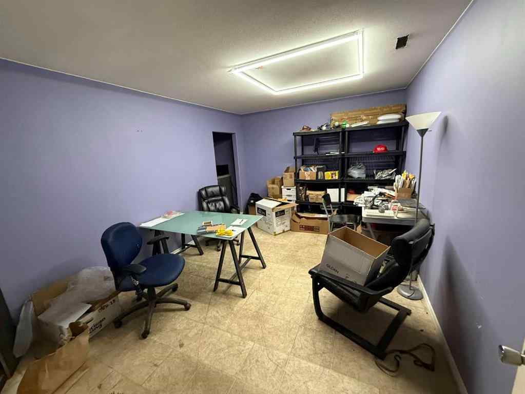 MLS® A2243264 - 2213 2 Avenue N in Anderson Industrial Park Lethbridge, Commercial