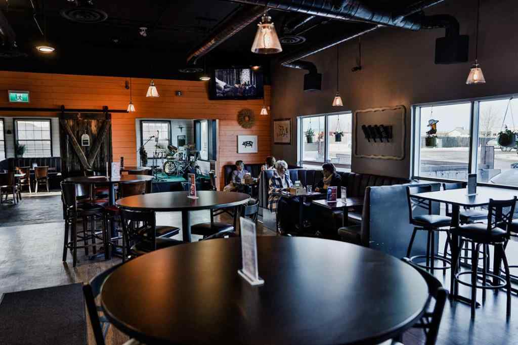 MLS® A2243266 - Unit #A 2409 16 Street  in NONE Didsbury, Commercial