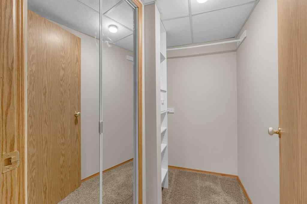 MLS® A2243268 - 76 kirby Street  in Kentwood East Red Deer, Residential